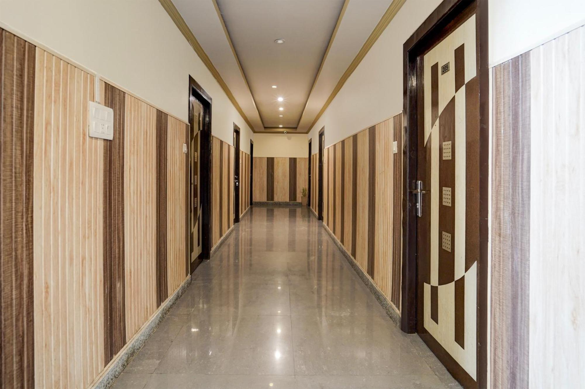 Super Townhouse Haridwar Near Har Ki Pauri Hotel Kültér fotó