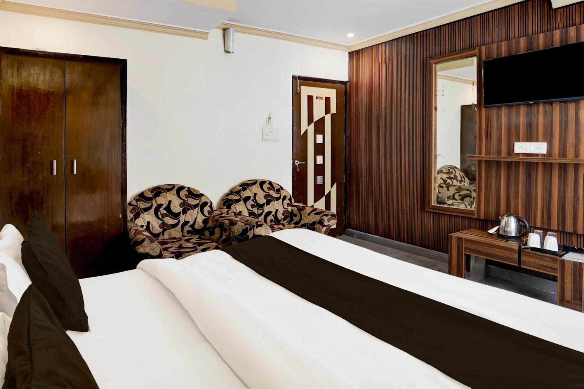 Super Townhouse Haridwar Near Har Ki Pauri Hotel Kültér fotó
